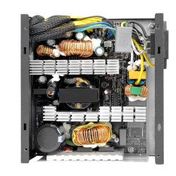 Компьютерный блок питания Thermaltake TR2 S 700 Ватт PS-TRS-0700NPCWEU-2 Компьютерный блок питания Thermaltake TR2 S 700 Ватт PS-TRS-0700NPCWEU-2